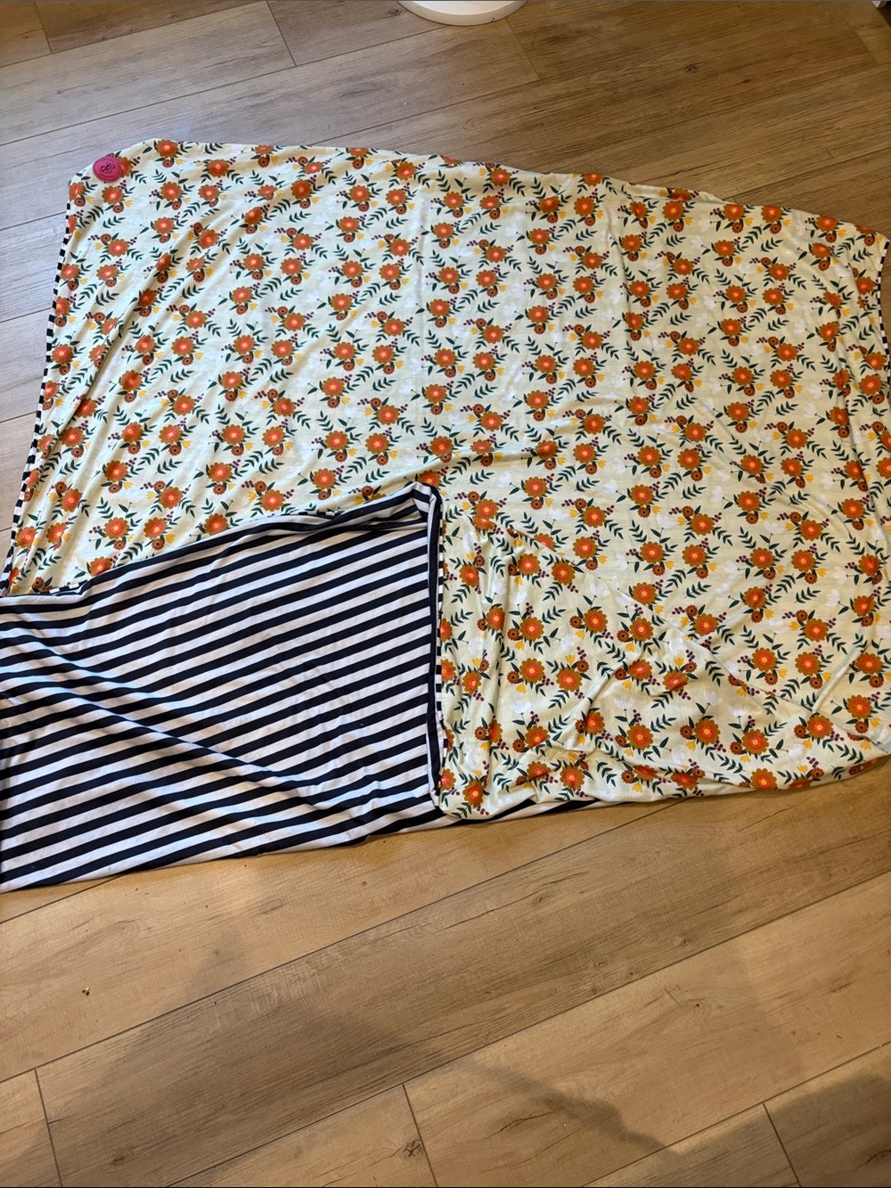 Plunder design bag and blanket